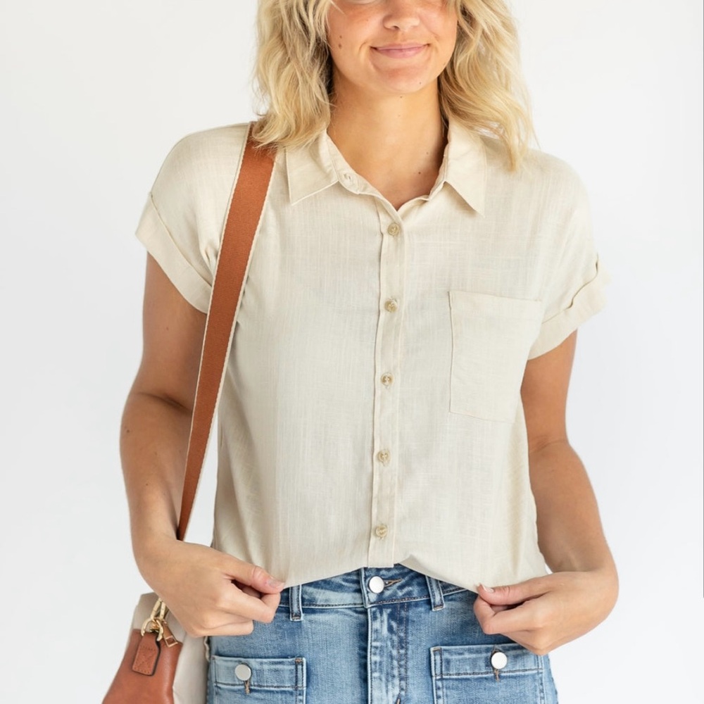 Wren Collared Button Up Short Sleeve Shirt